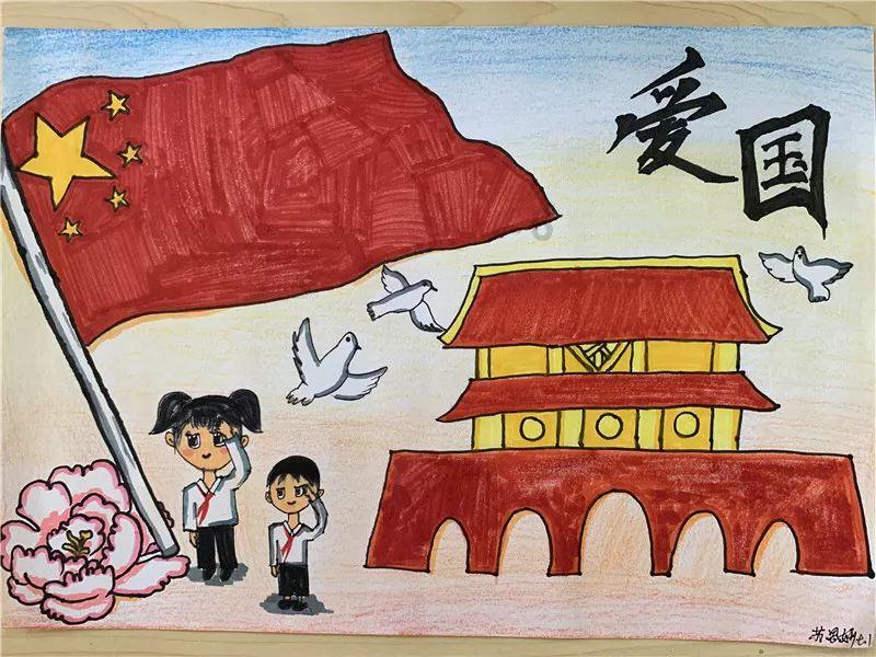 吴艳妮不仅在赛场上用出色表现吸引观众,在赛场外展示其个性魅力